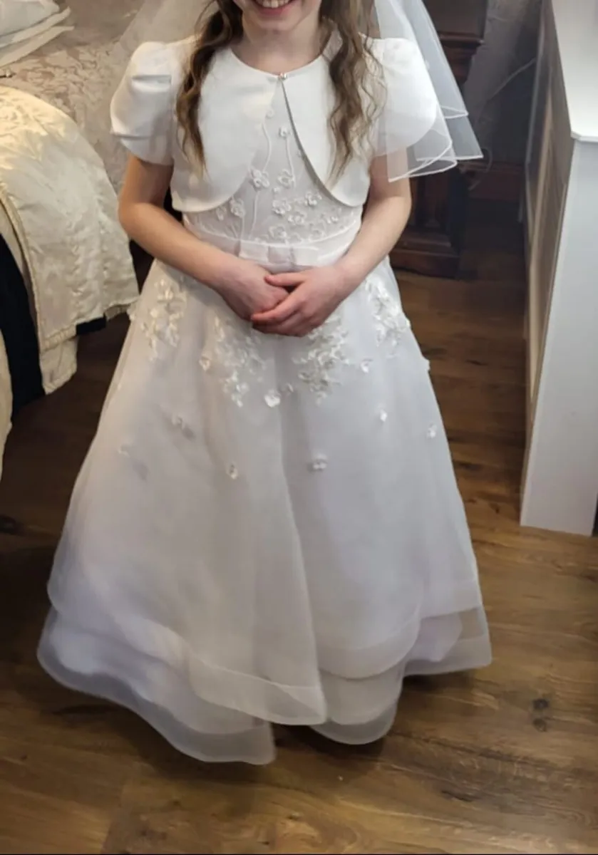 Communion dress - Image 2
