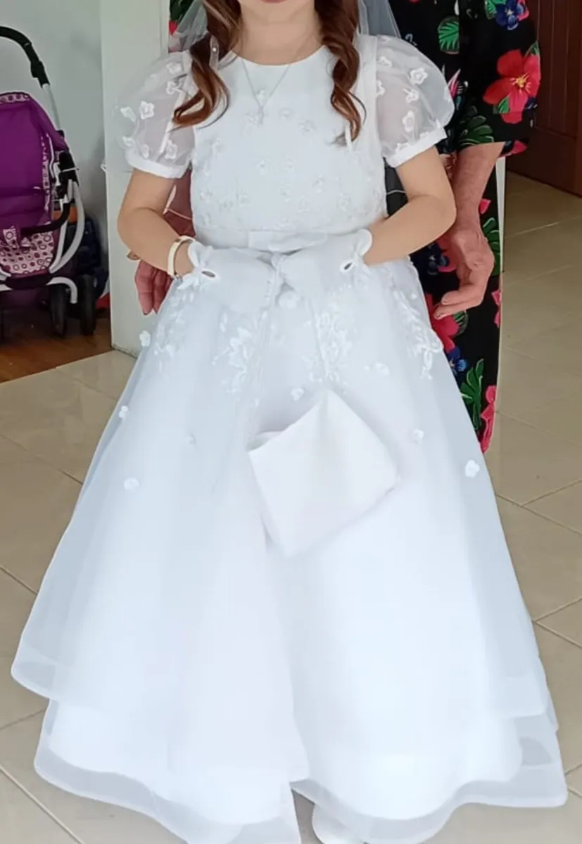 Communion dress - Image 4
