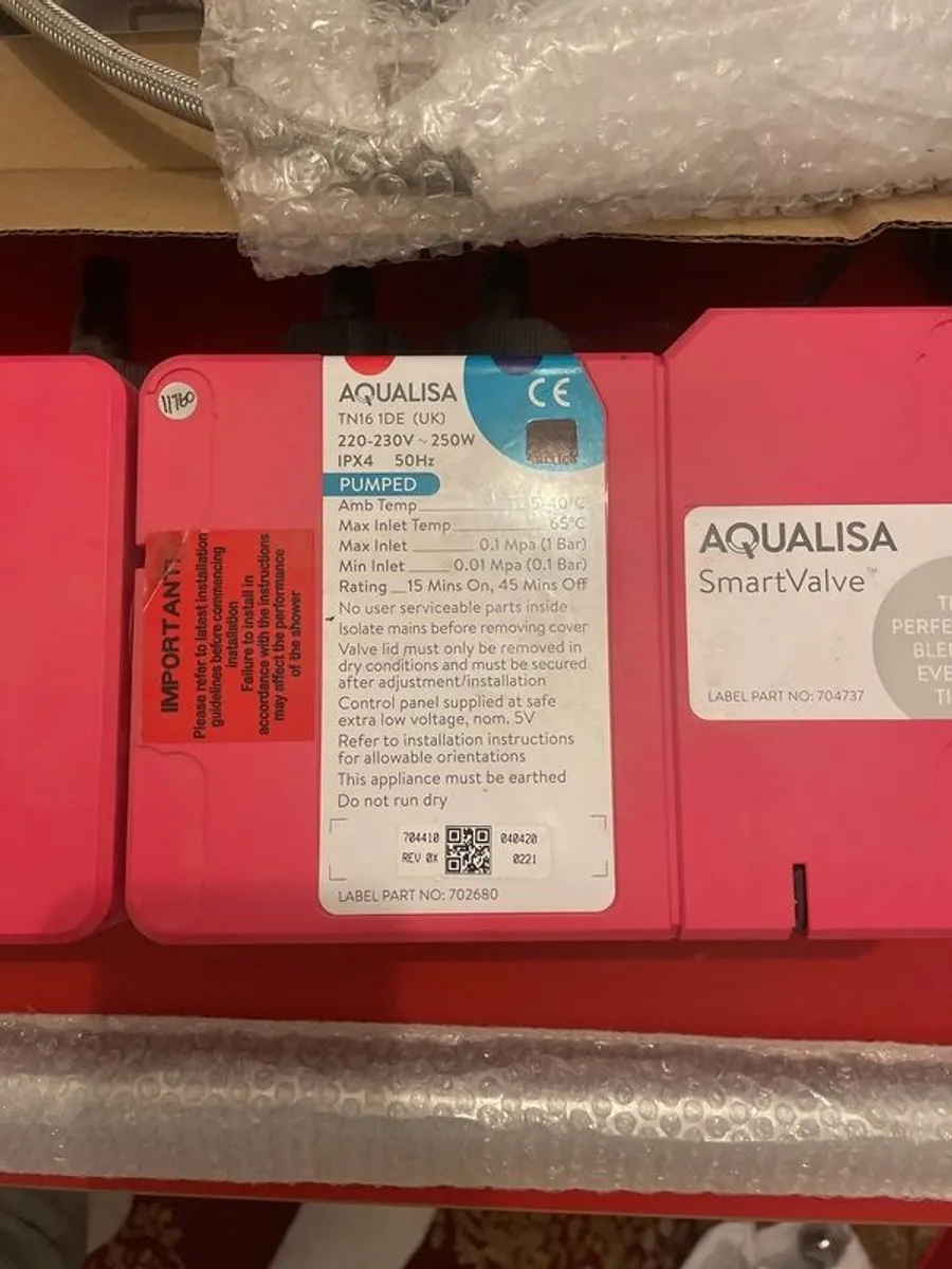 Aqualisa Quartz Blue Shower - Image 4