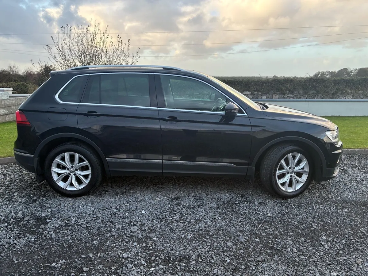 2018 Vw Tiguan Highline Automatic - Image 2