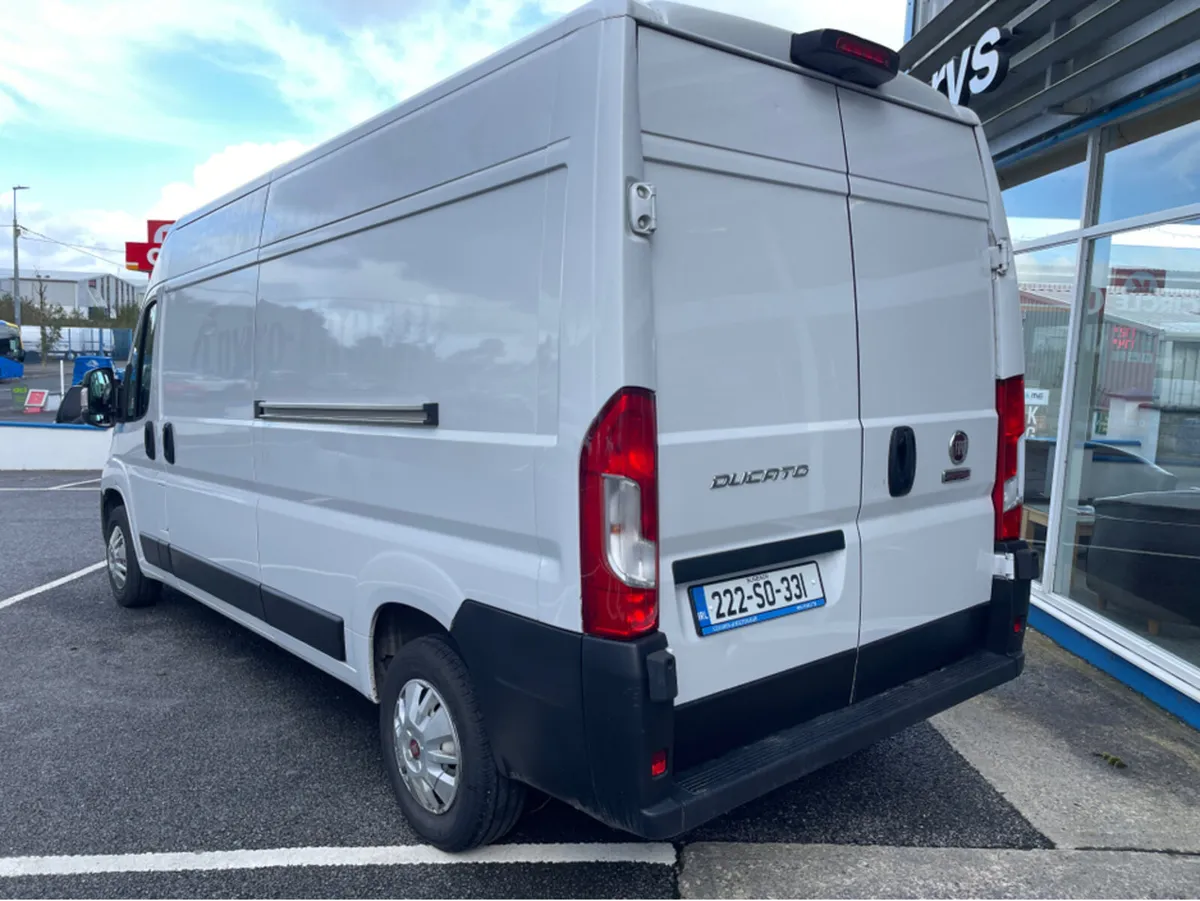 Fiat Ducato 3.5T LWB H2 2.2 140HP T TECNICO - Image 3