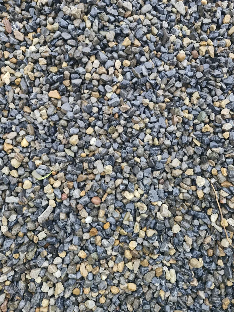 Cloonfad stone for drive - Image 1