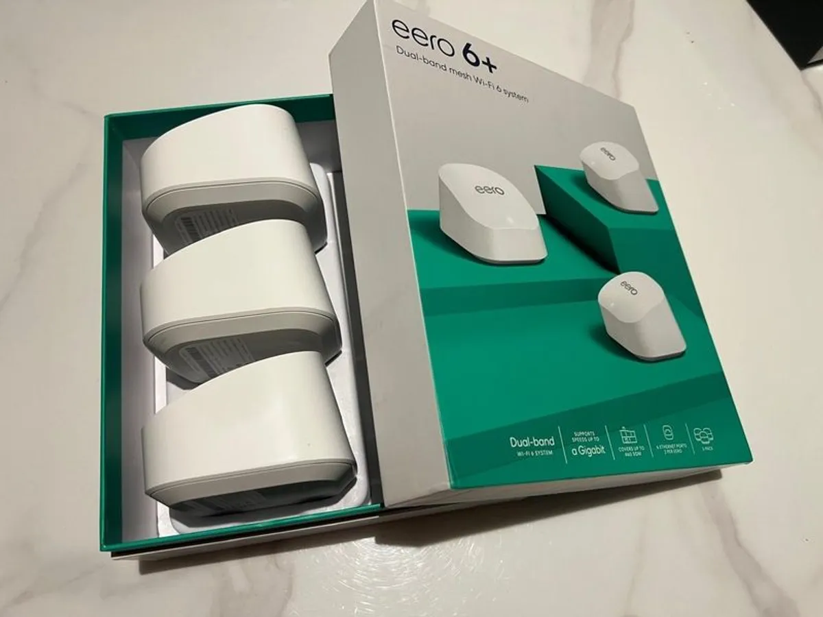 Wi-Fi mesh router | Amazon eero 6+  | 1.0 Gbps Ethernet | Coverage up to 420 m2 | Connect 75+ devices | 3-Pack - Image 3