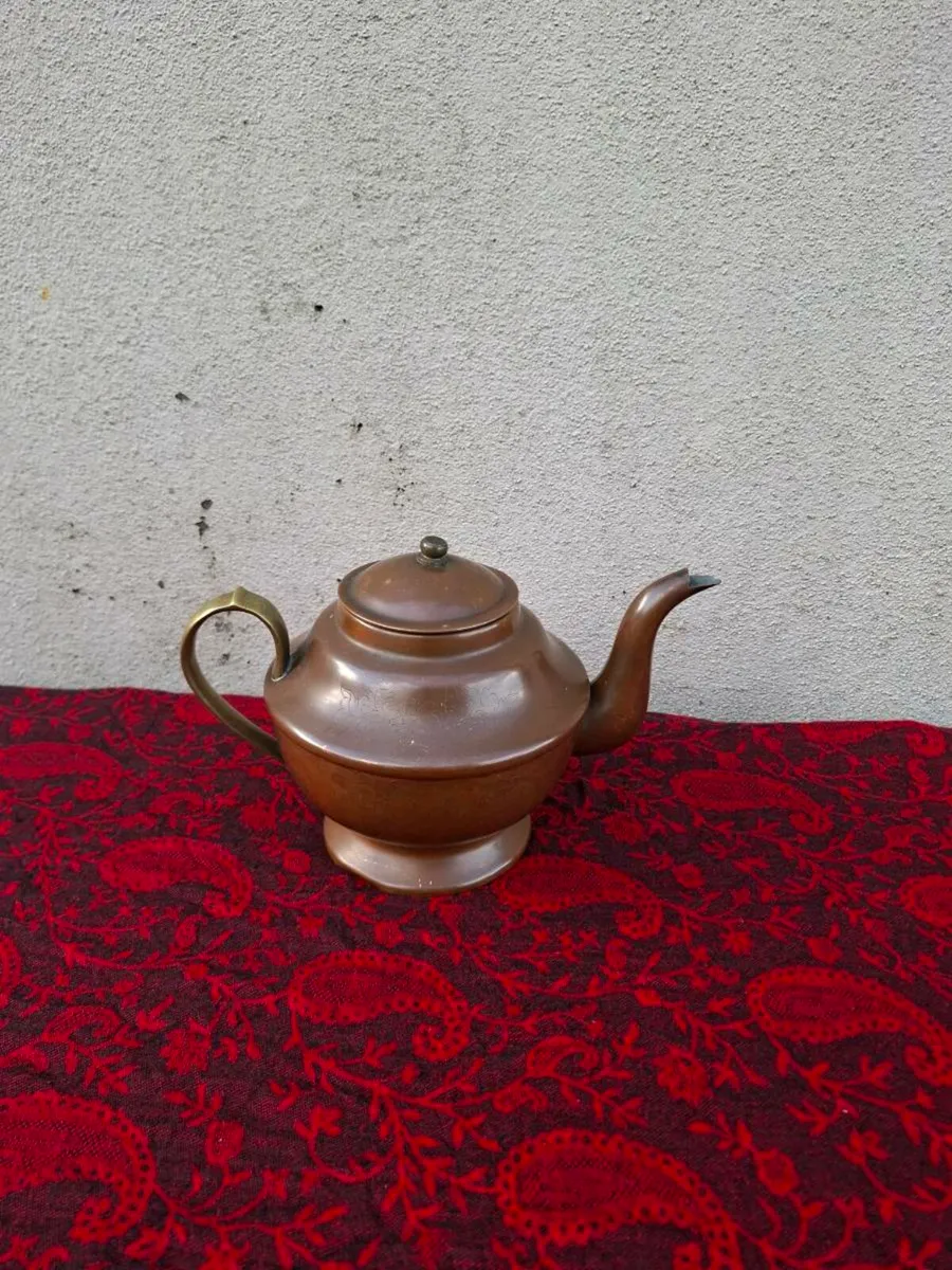 2 cups copper tea pot - Image 1