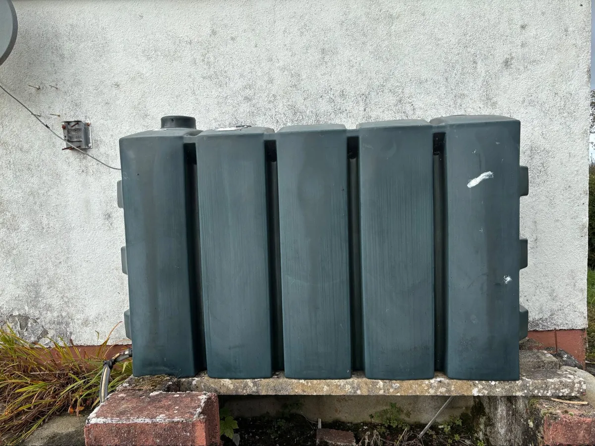 Oil tank - Image 4