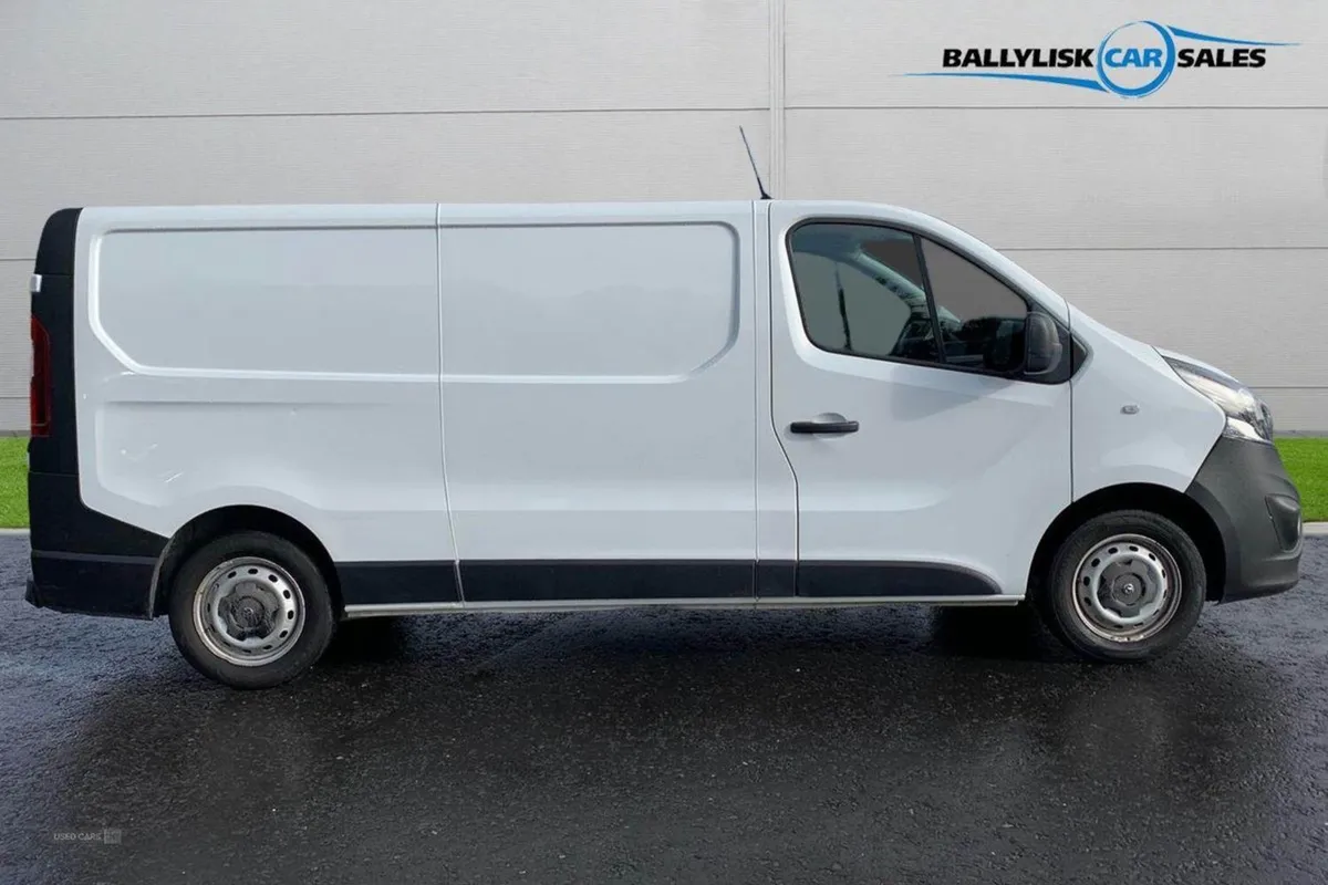 Vauxhall Vivaro 1.6 Cdti 2900 120PS Diesel Manual - Image 3