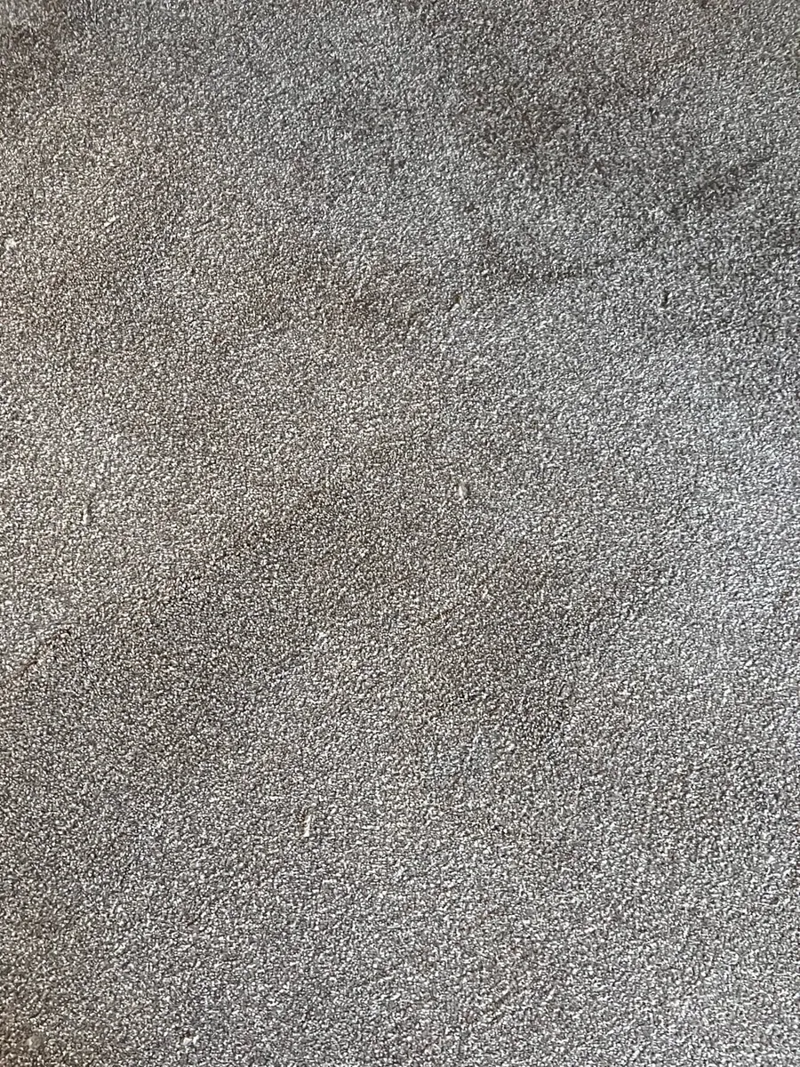 New carpet - Image 2