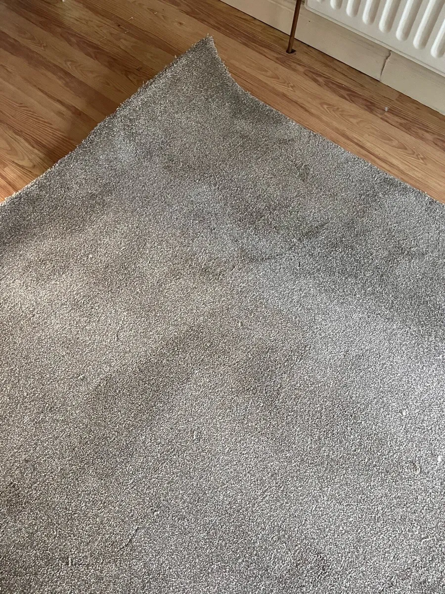 New carpet - Image 3