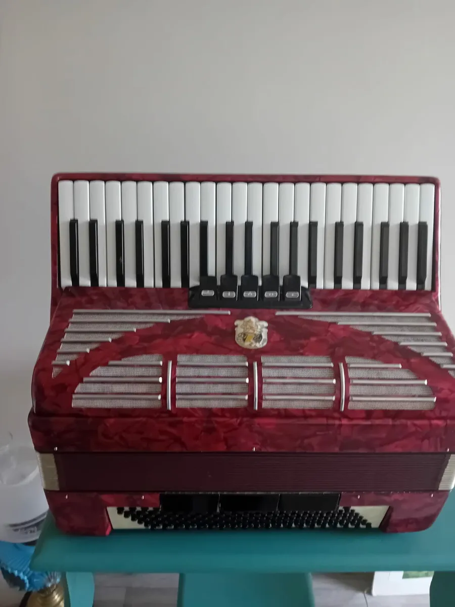 Accordian - Image 2