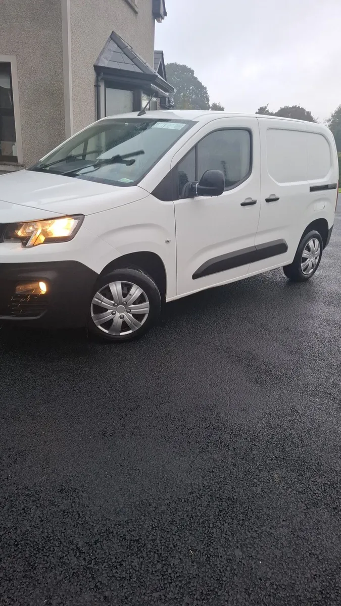 Peugeot partner NO VAT - Image 3