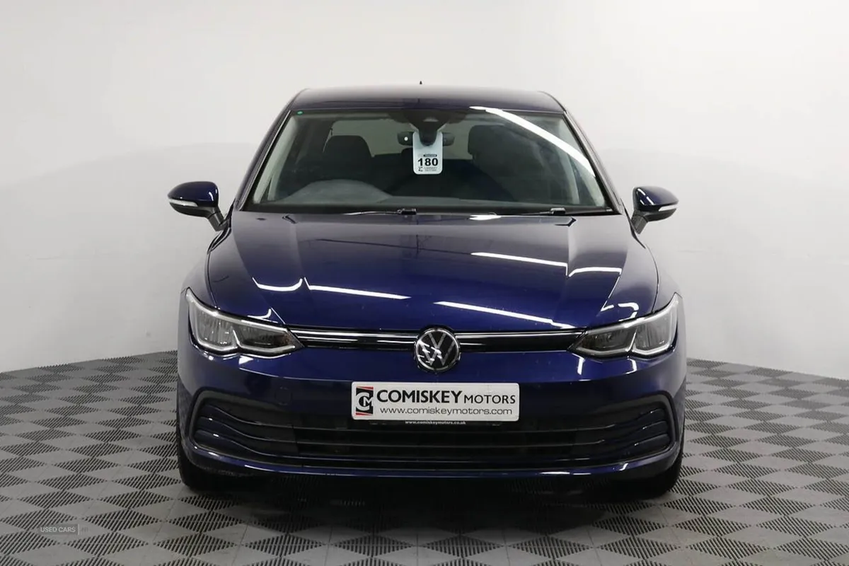 Volkswagen Golf TDI Life - Image 2