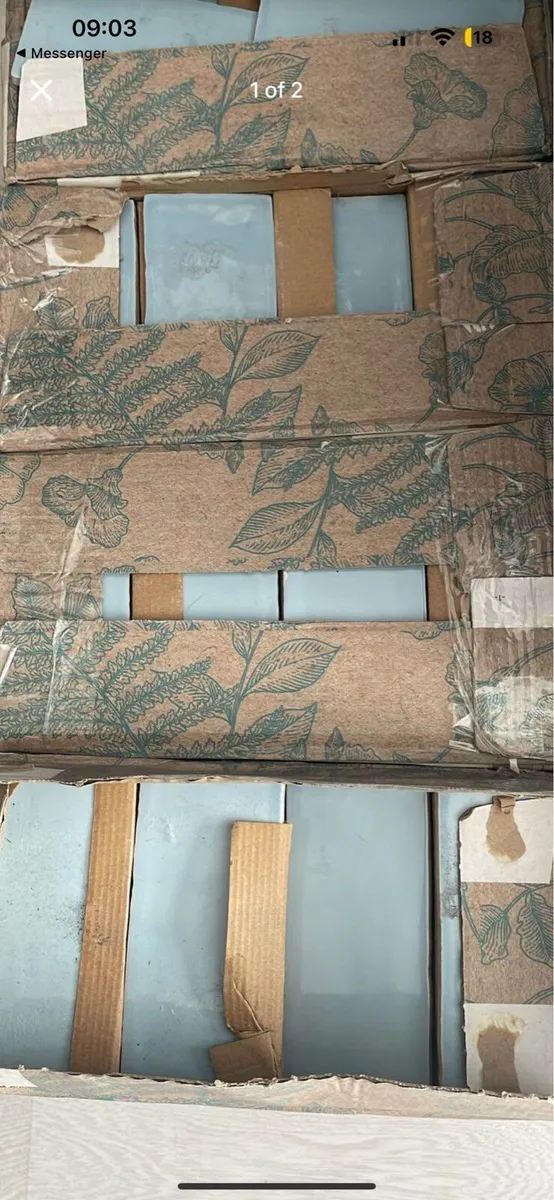 Blue wall tile - Image 1