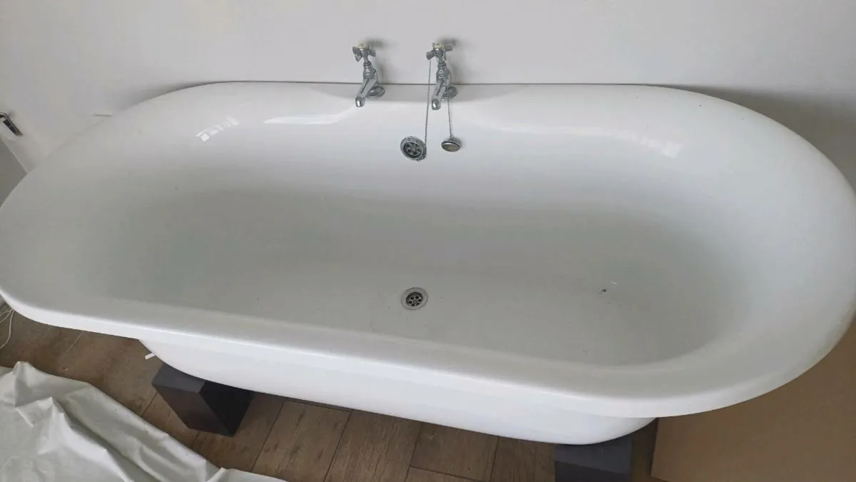 Bath - Image 3