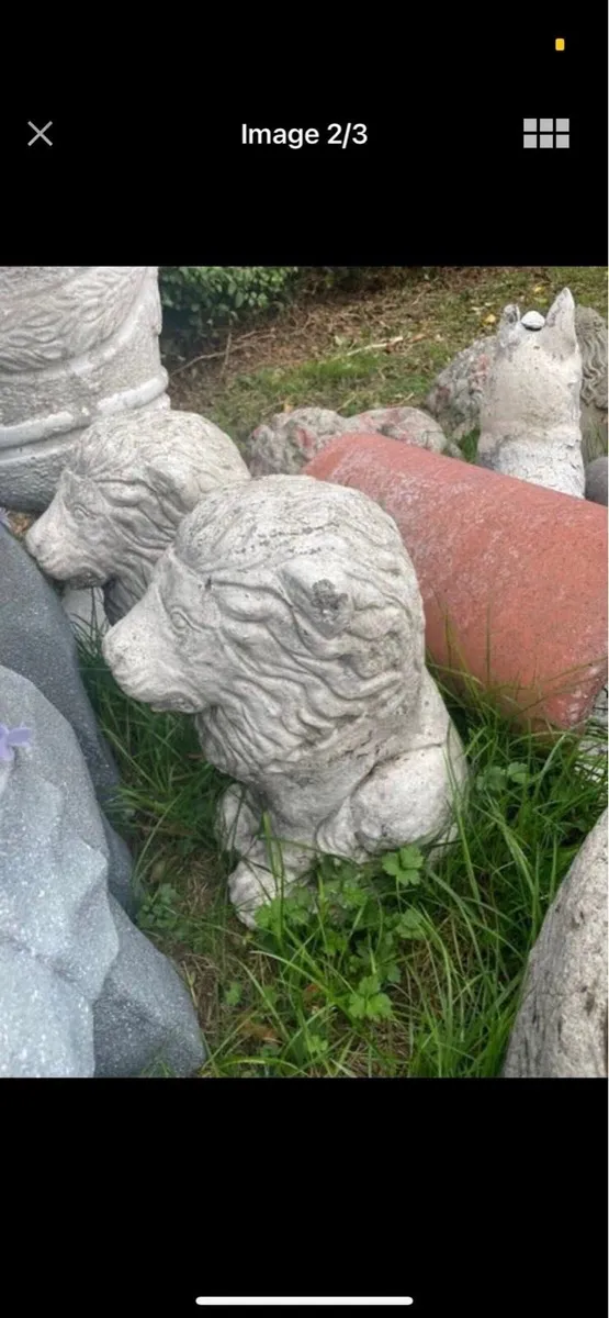 Garden lion statues - Image 1