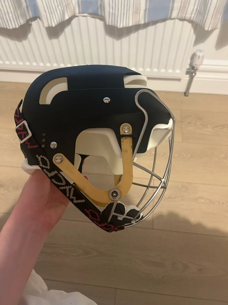 Cooper Helmet - Image 4