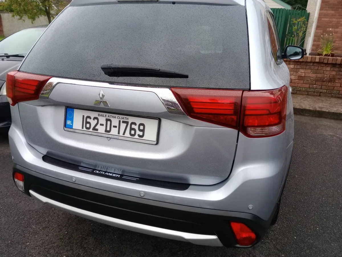 Mitsubishi Outlander 2016 - Image 3