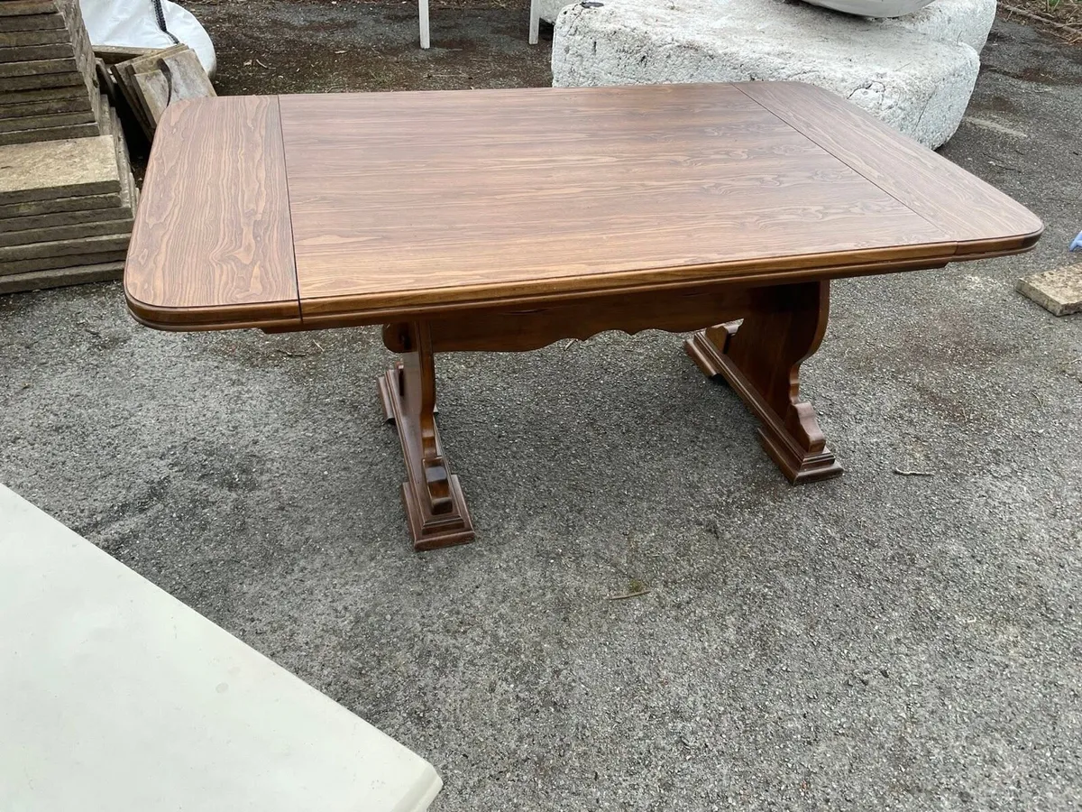 Kitchen table - Image 3