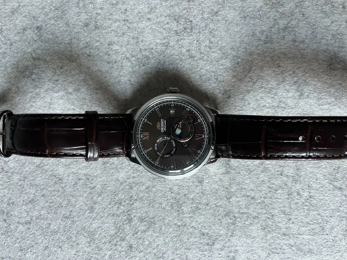Orient Sun & Moon - Image 2