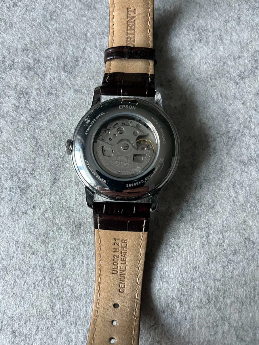 Orient Sun & Moon - Image 3