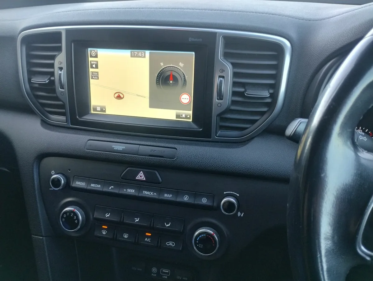 Kia Sportage 2016 - Image 2