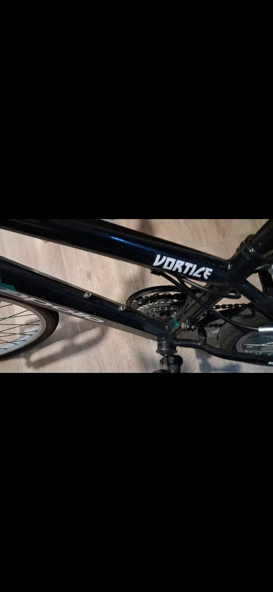 Kids bike - Image 2