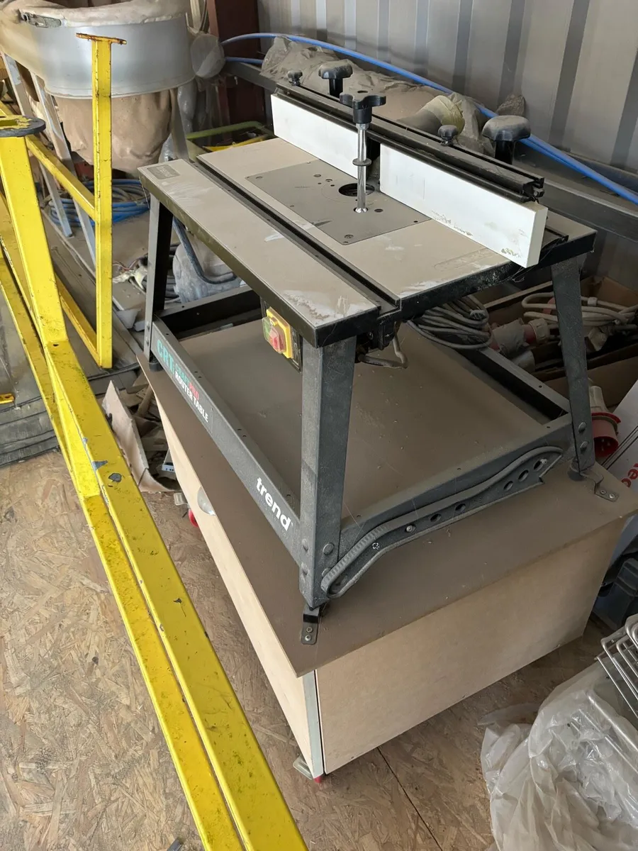 Trend router table with t11 router - Image 1