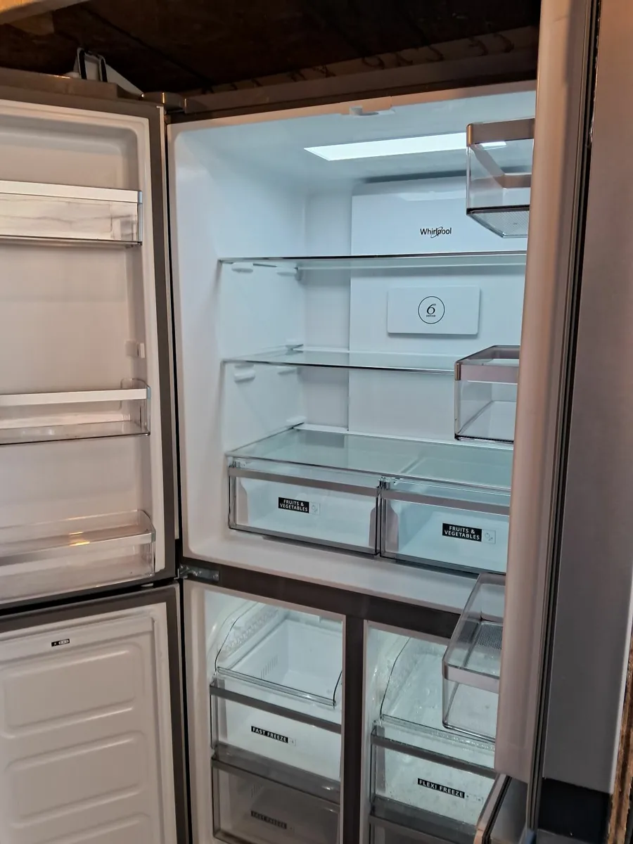 BRAND NEW AMERICAN FRIDGE AND FREEZER - Image 4