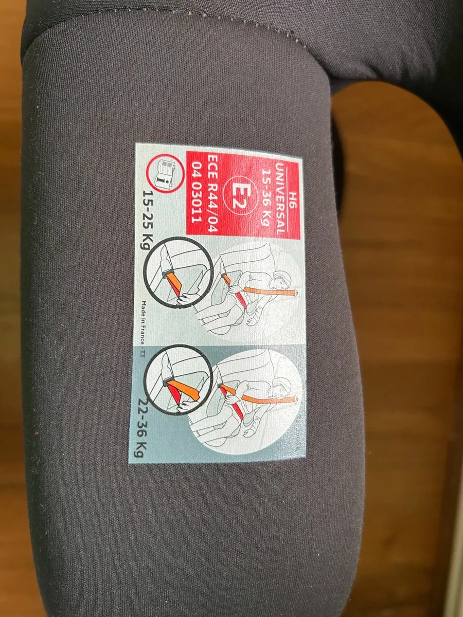 Kids car seat and booster - Image 3
