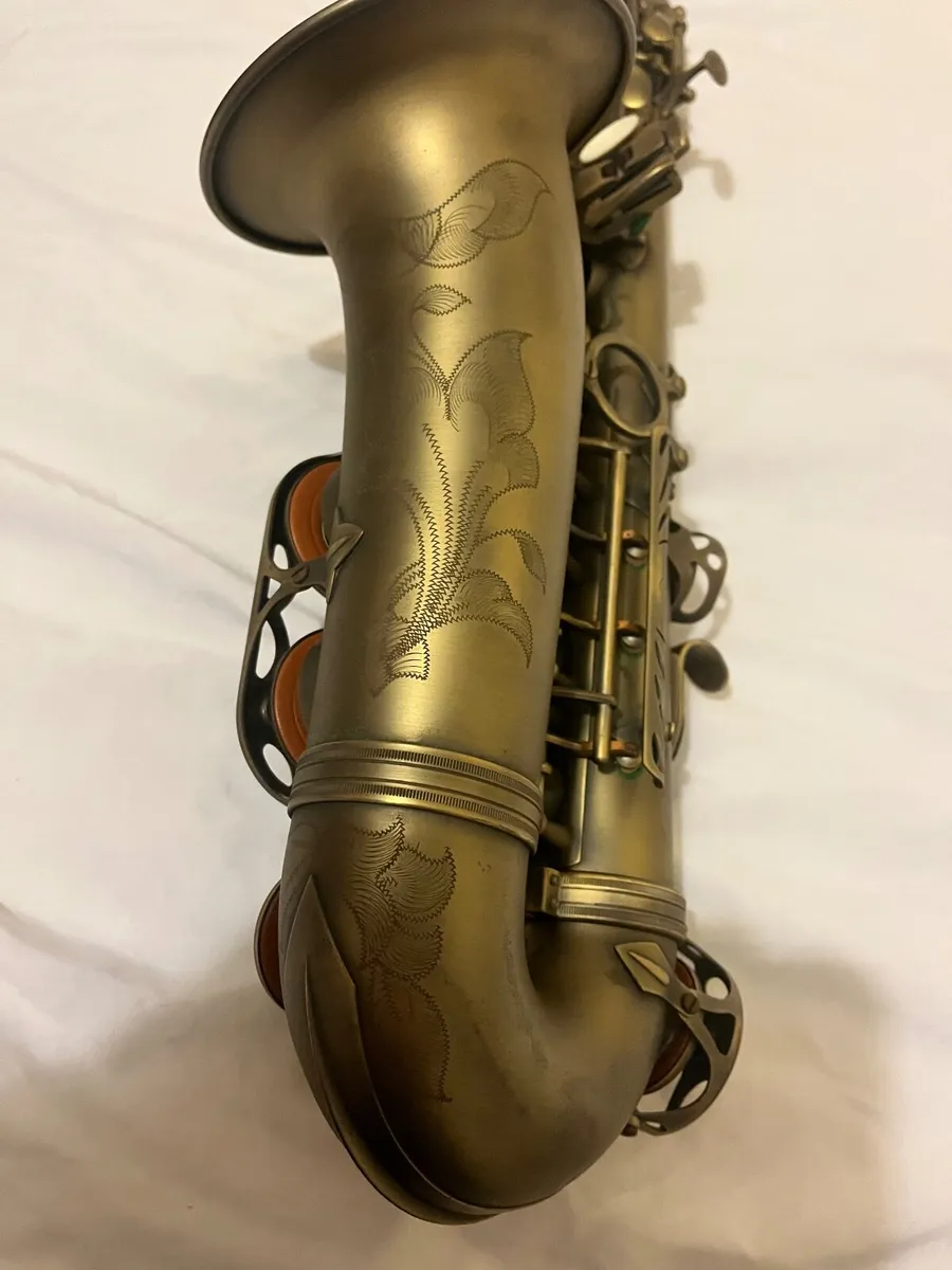 Alt Saxophone Vintage - Image 1