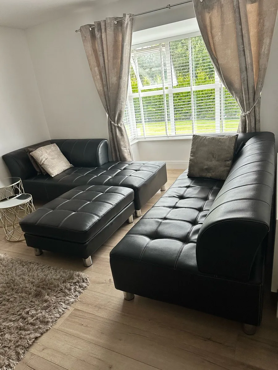 Sofa couch - Image 2