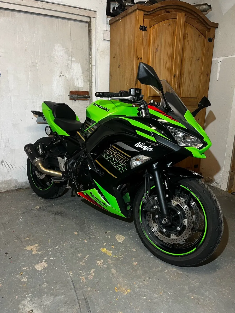 Kawasaki Ninja 650 - Image 1