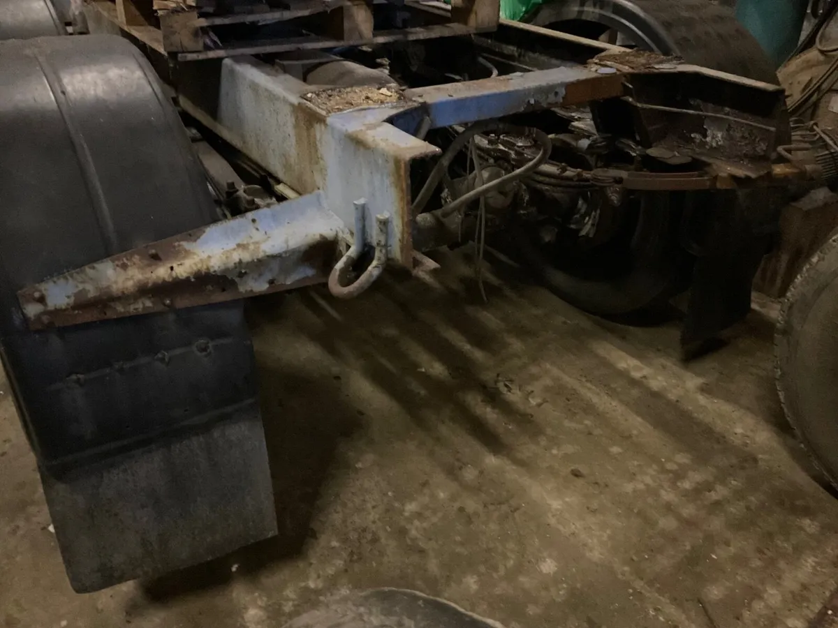 Trailer axle assembly - Image 3