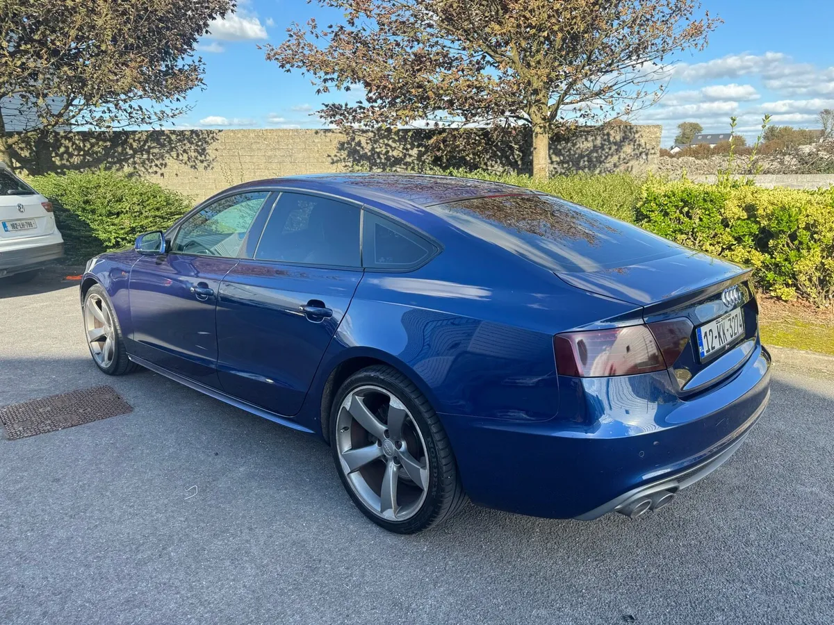 AUDI A5 BLACK EDITION S-LINE 177BHP - Image 3