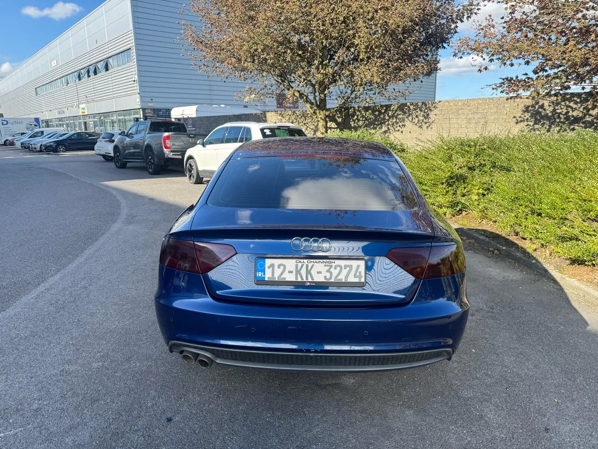 AUDI A5 BLACK EDITION S-LINE 177BHP - Image 4