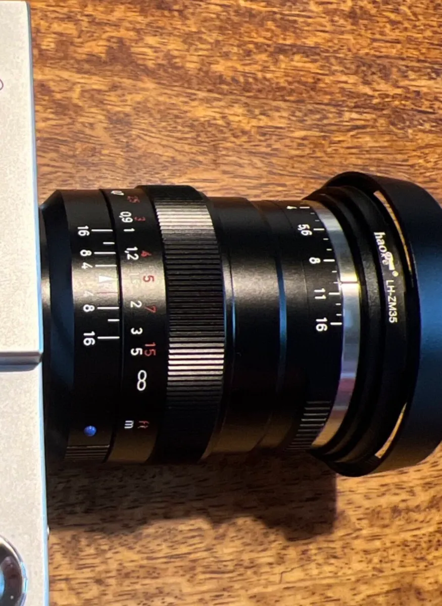 Zeiss Distagon 35mm 1.4 ZM - Image 1
