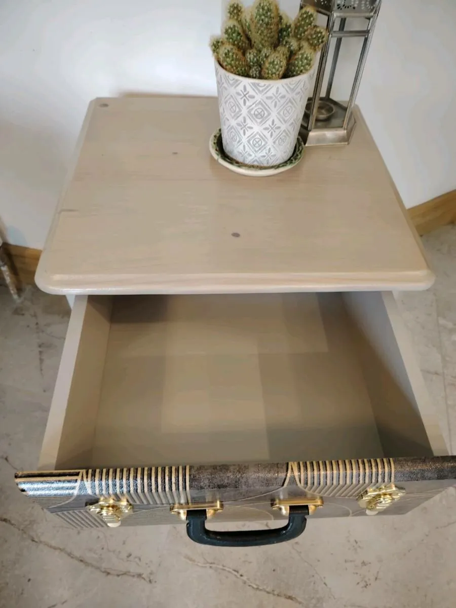 Locker / side tank le - Image 4