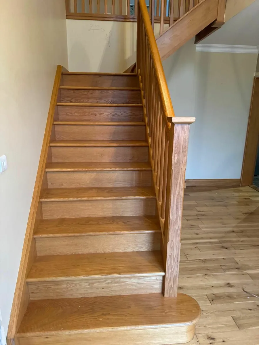 Solid oak stairs - Image 1