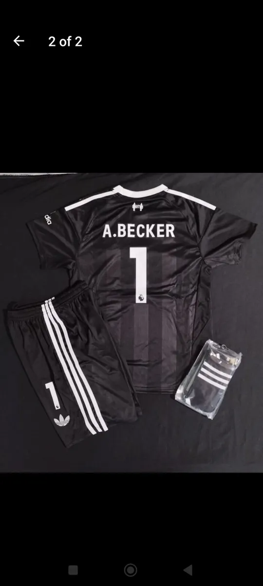 LIVERPOOL (GOALKEEPER KIT) (A BECKER 1),6/7,7/8 YR - Image 2