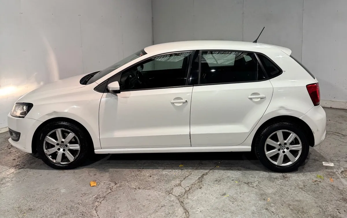 Volkswagen Polo 1.6 TDI SPORT LHD SDR - Image 1