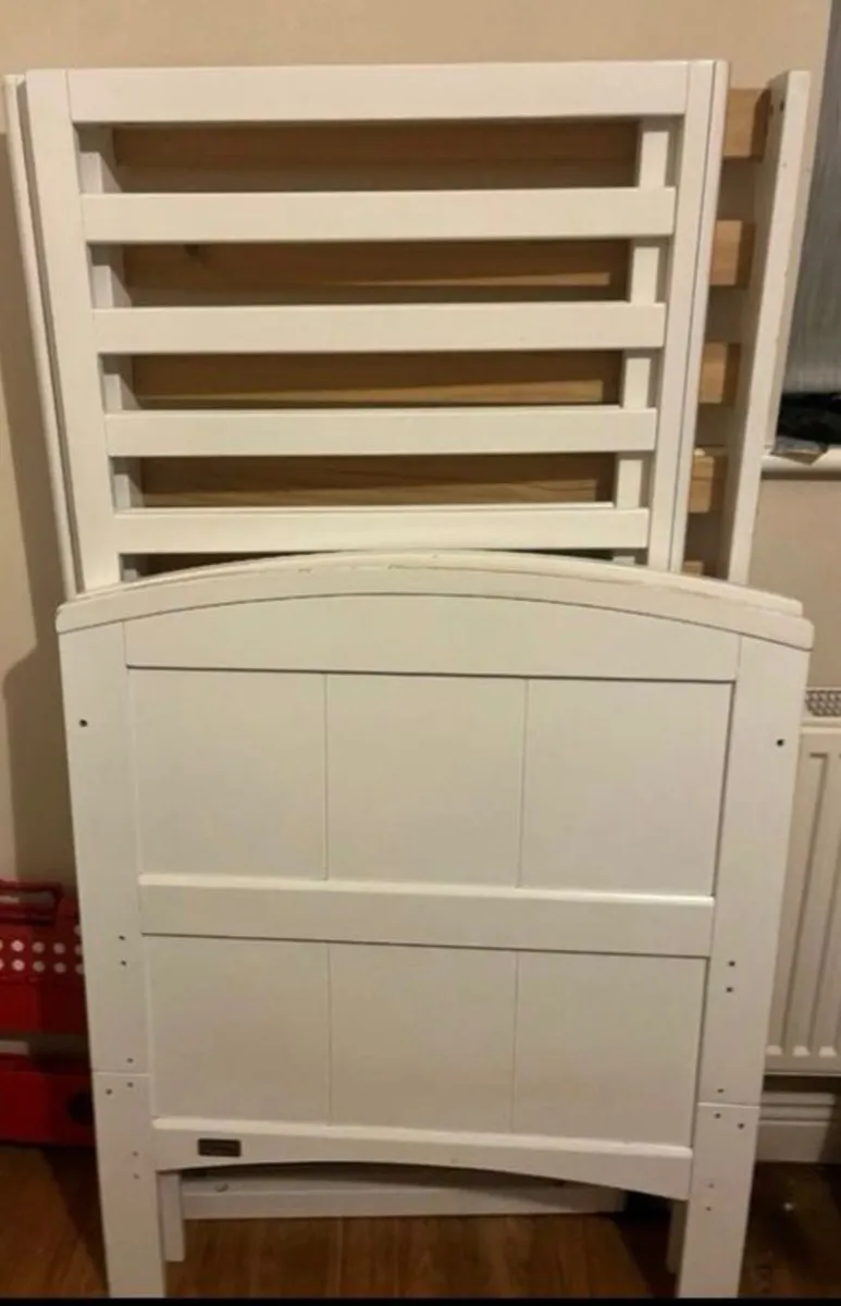 Baby bed - Image 1