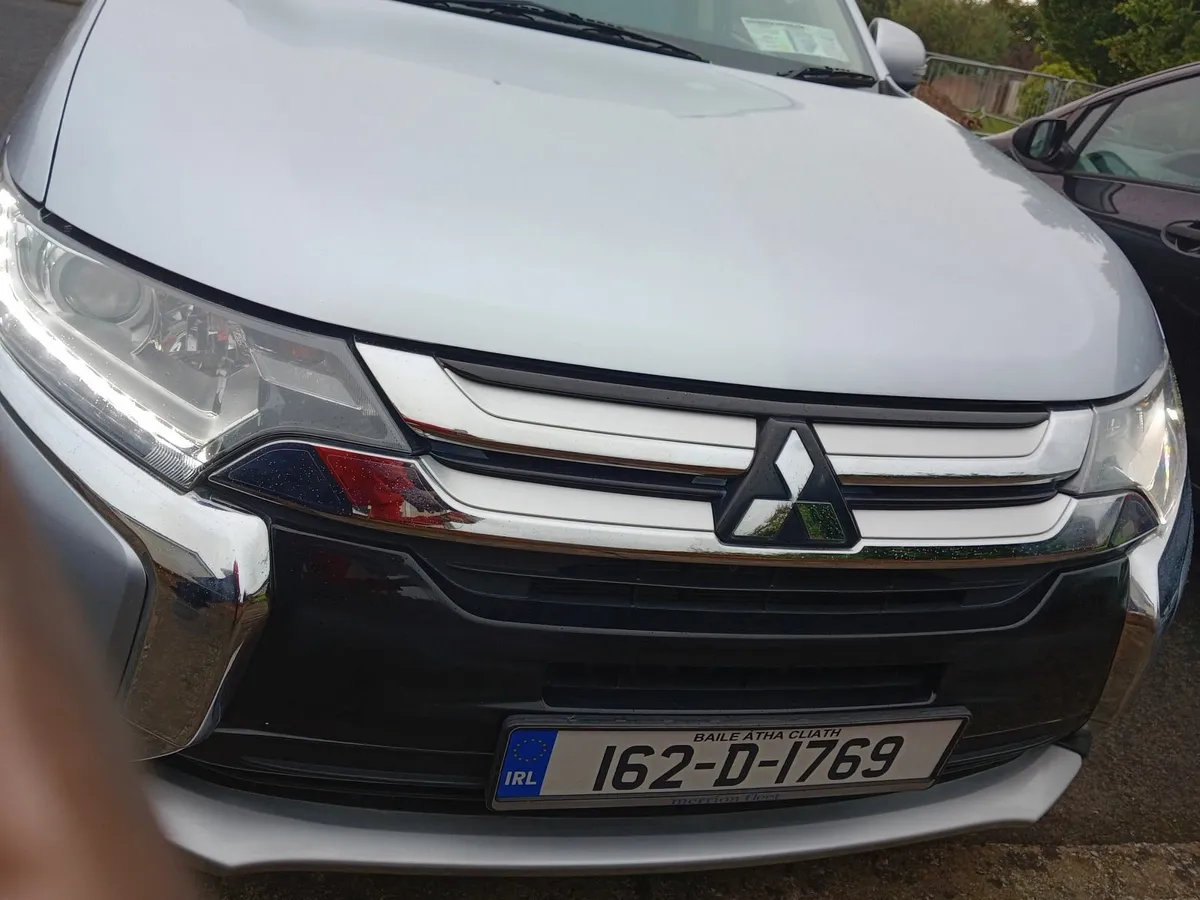 Mitsubishi Outlander 2016 - Image 1