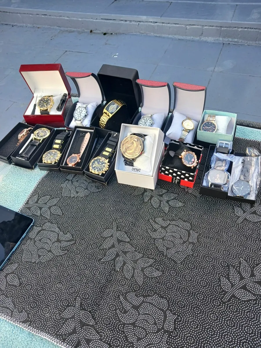 Mens watches - Image 1
