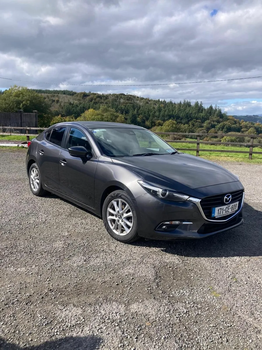 Mazda3 2017 - Image 1