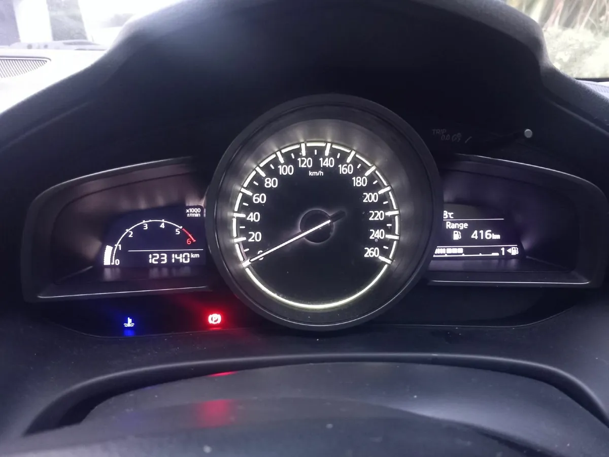 Mazda3 2017 - Image 3