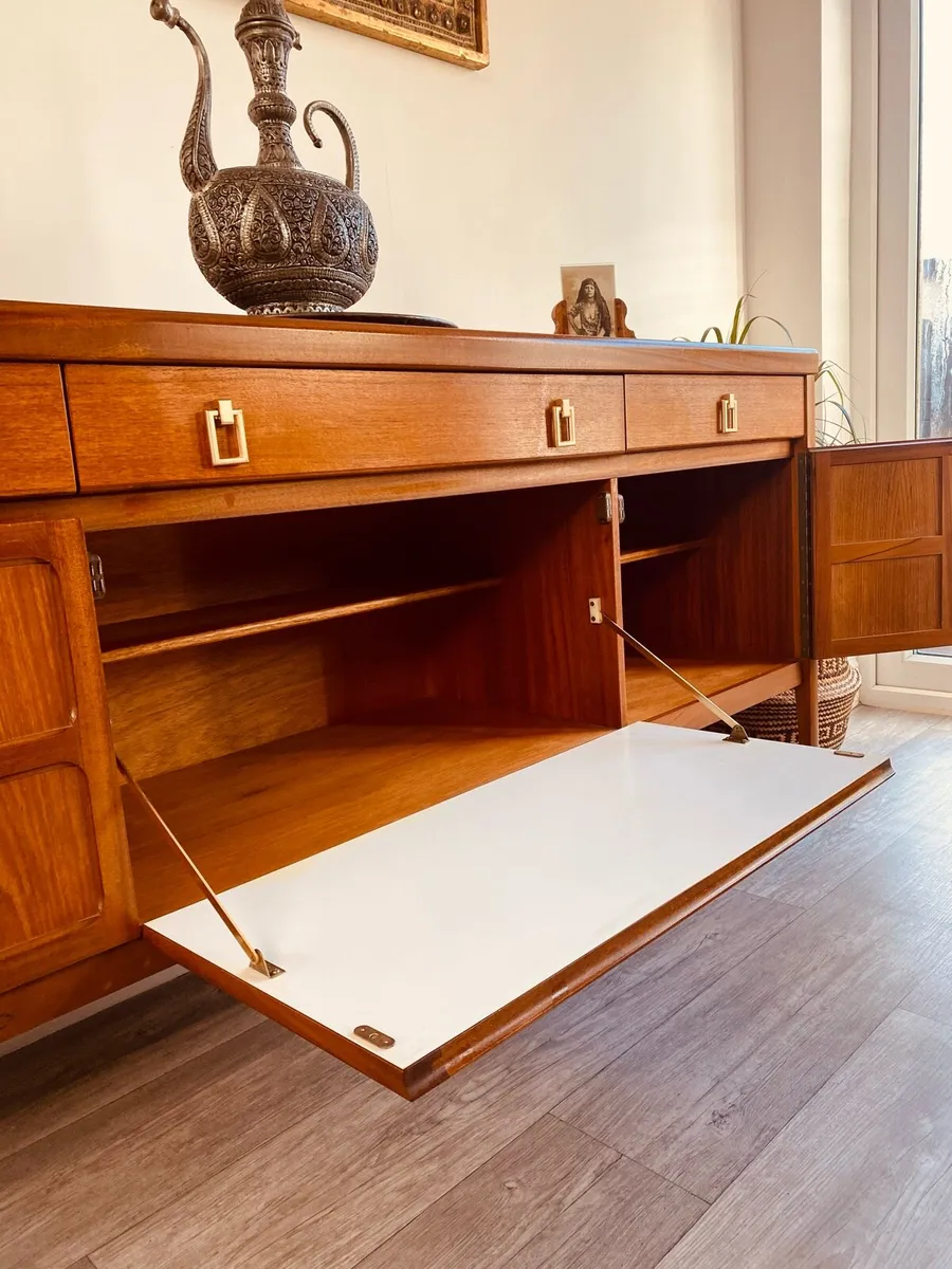 Mid Century Sideboard - Image 4