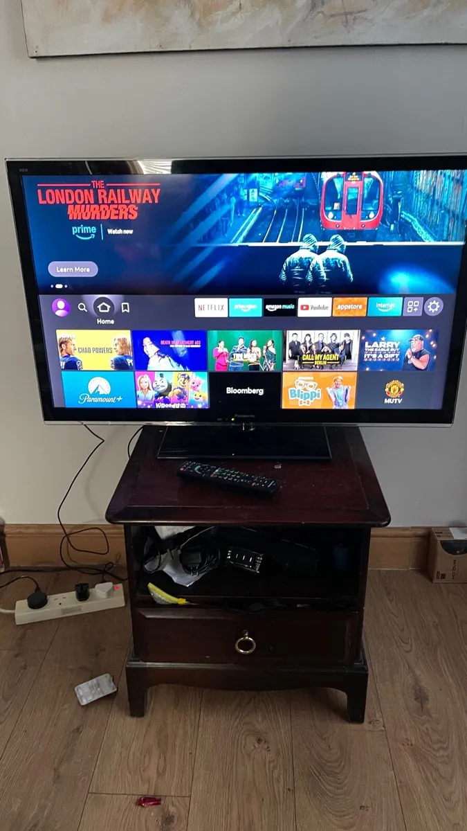 Panasonic Tv - Image 3