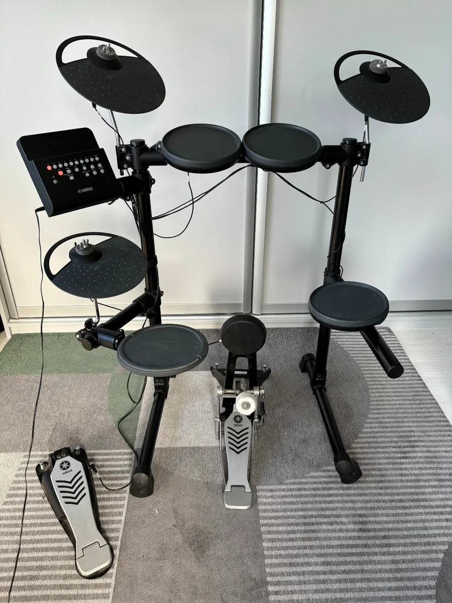 Yamaha DTX450K Electronic Drum Kit - Image 1