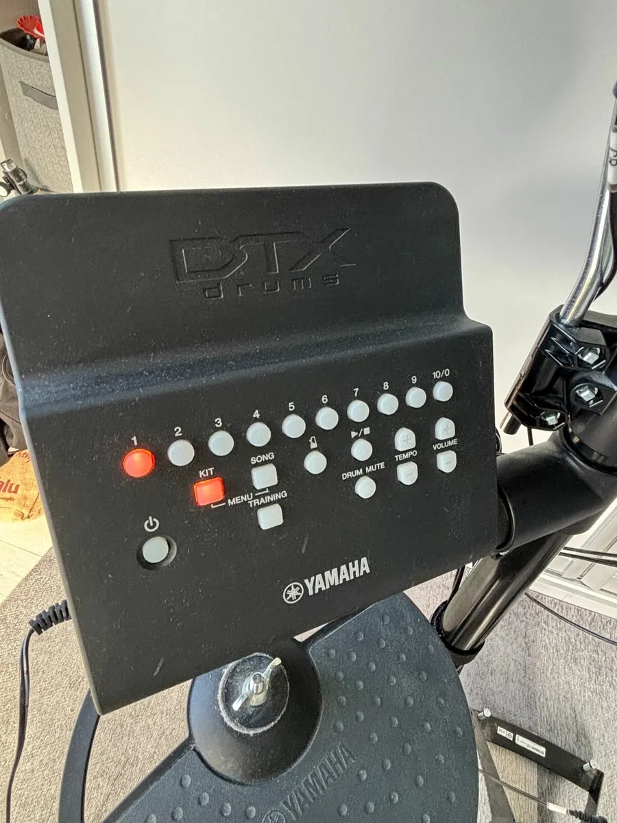 Yamaha DTX450K Electronic Drum Kit - Image 4