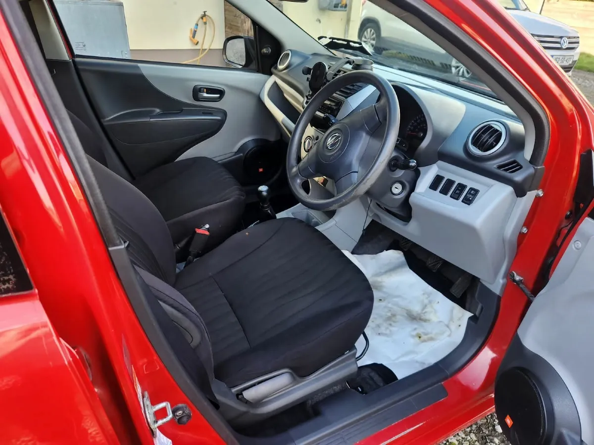 Nissan Pixo 2010 - Image 4