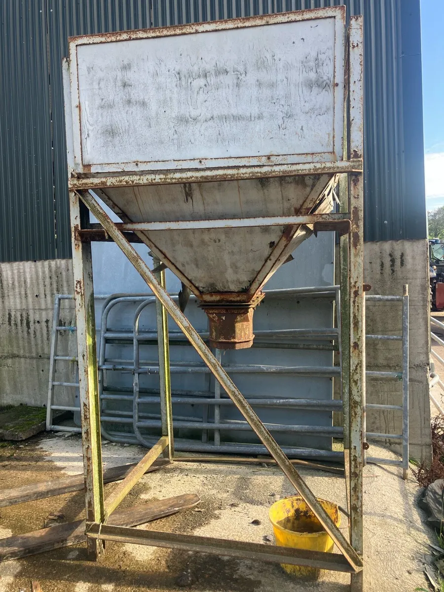 Ration bin - Image 1